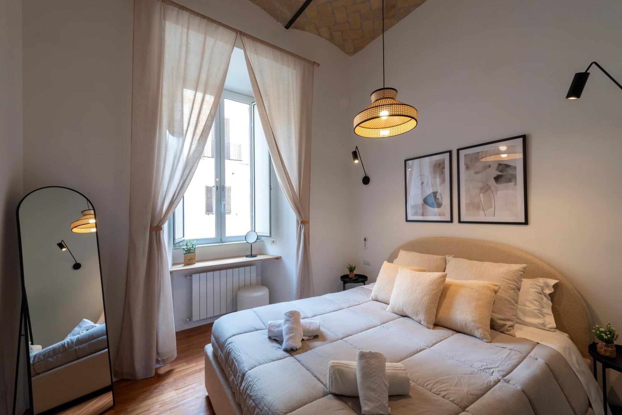 Colosseo Flats And Penthouse โรม ภายนอก รูปภาพ