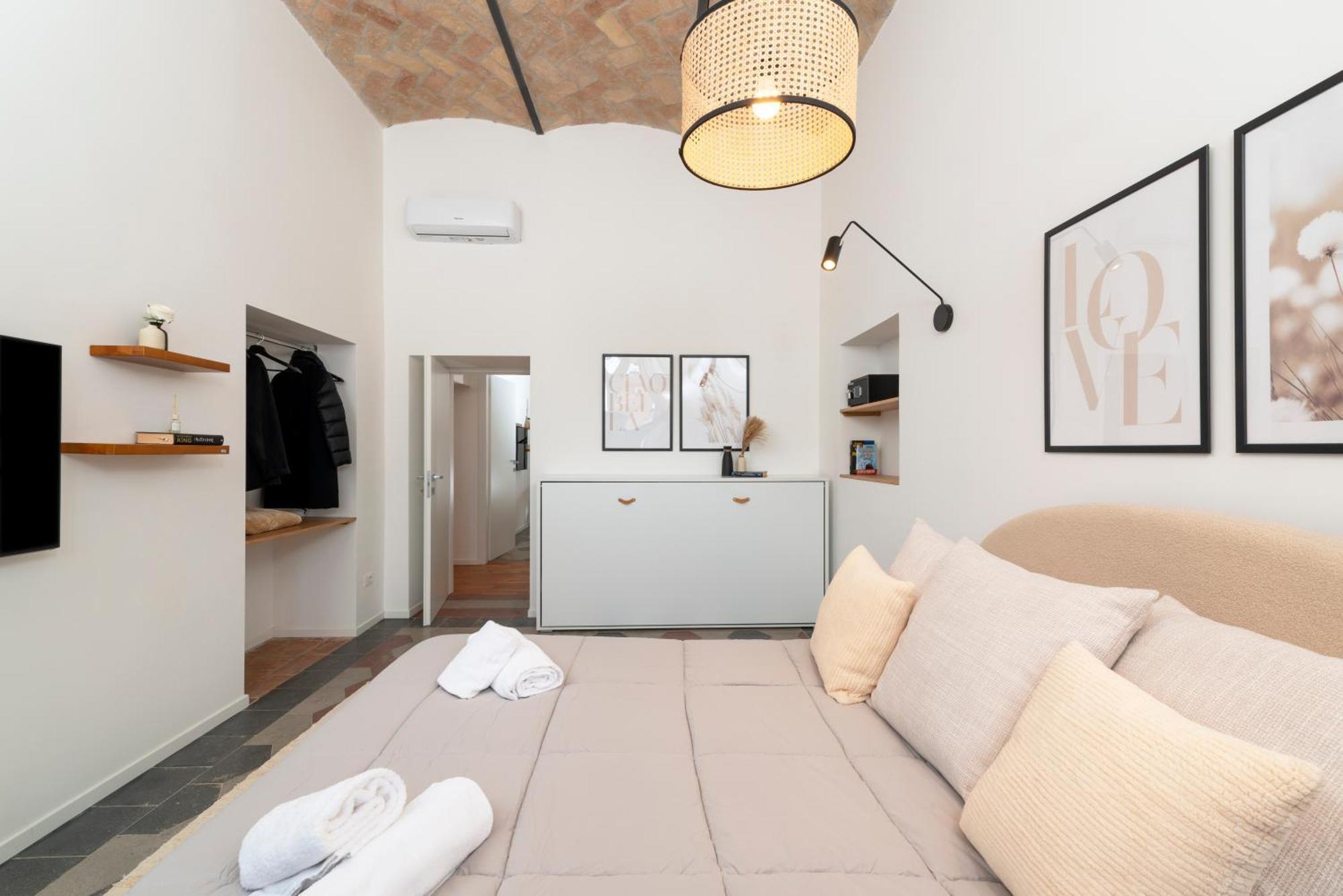 Colosseo Flats And Penthouse โรม ภายนอก รูปภาพ