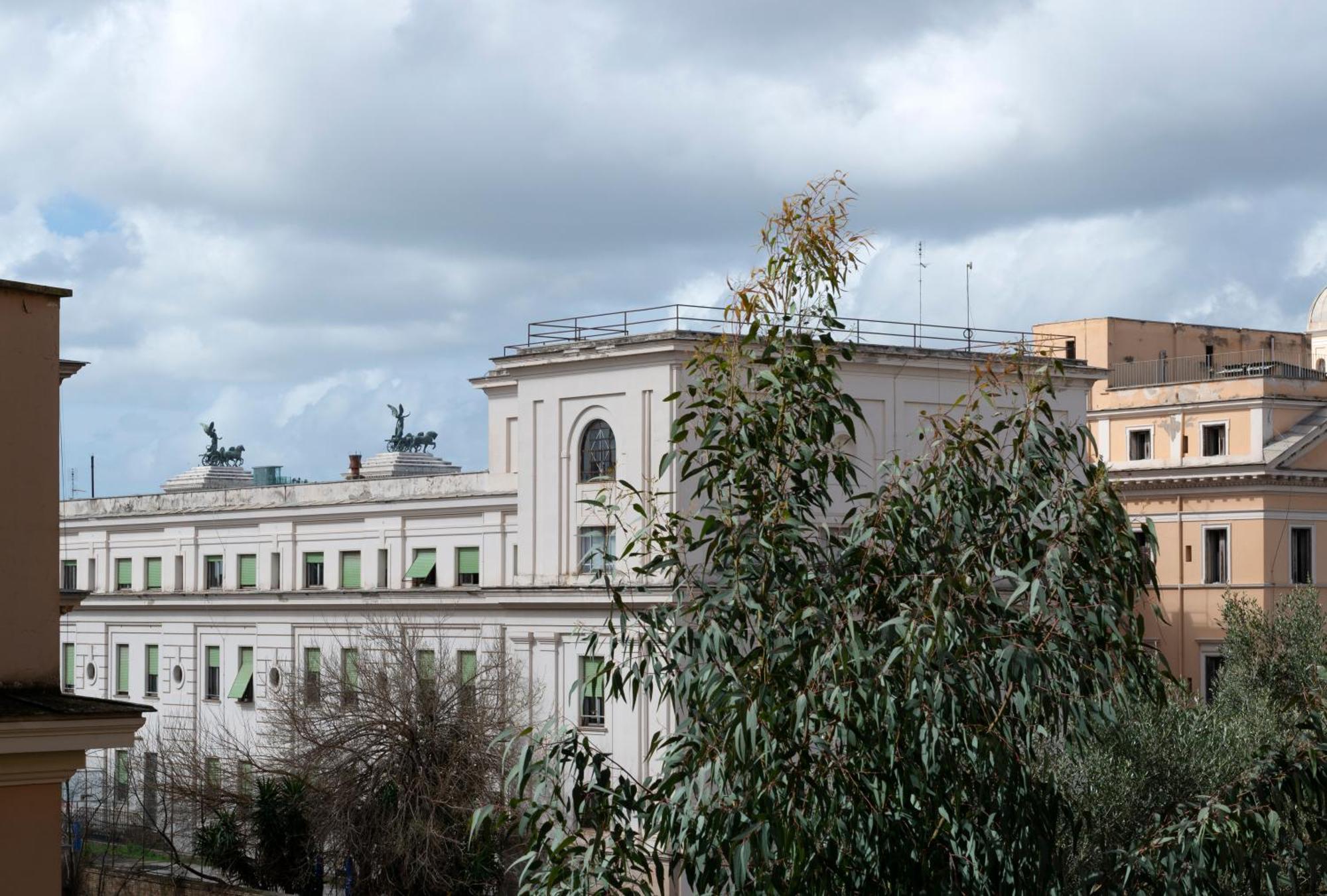 Colosseo Flats And Penthouse โรม ภายนอก รูปภาพ