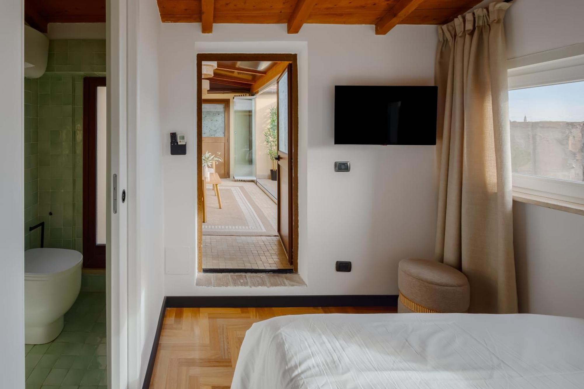 Colosseo Flats And Penthouse โรม ภายนอก รูปภาพ